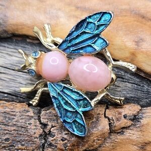 Gold-Tone Bee Brooch w/ Pink Glass Cabochons & Teal Enamel Wings Vintage